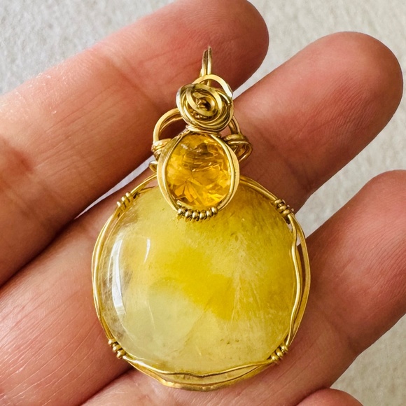 Prehnite and Citrine Stone Gold Tone Wire Wrapped Pendant - Picture 1 of 7